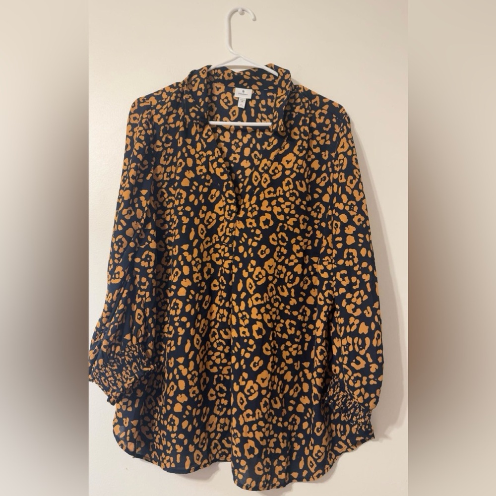 Dressbarn Leopard Print Women’s Plus 1X Ruffled Pullover Blouse Chic V Neck Top